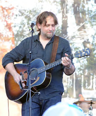 In September 2022, Luckenbach hosted the Back to the Basics music festival featuring many of Texas’ most popular performers, including Hayes Carll. – Standard- Radio Post/Brent Burgess