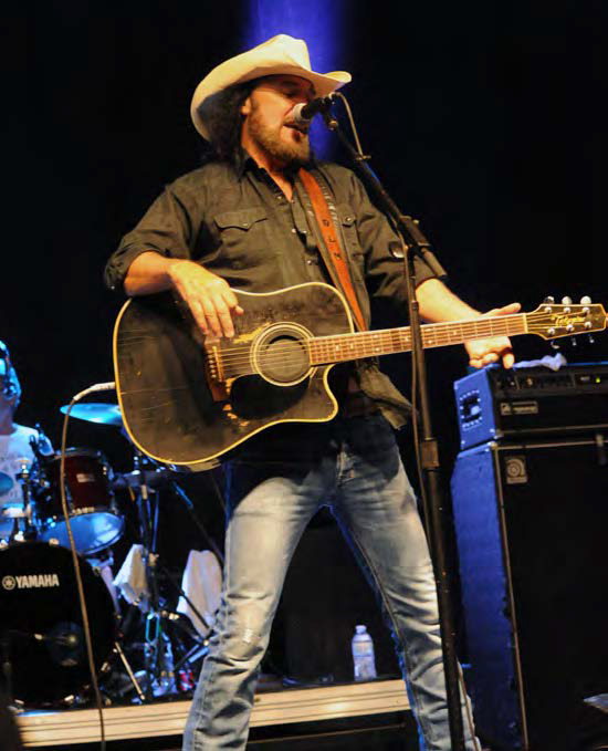 Grammy Award winner David Lee Murphy took the stage at the Gillespie County Fair on Saturday night to close out the 2022 evening festivities. Murphy is an acclaimed songwriter, best known for his hit single, “Dust on the Bottle.” – Standard-Radio Post/Brent Burgess