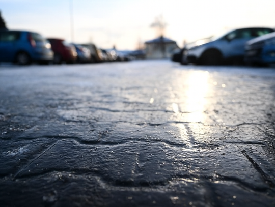 13 połamanych. Burmistrz Chojnic zaprasza do urzędu