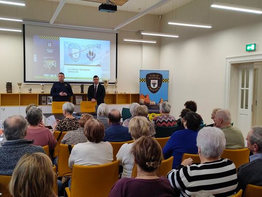 Inauguracja III edycji Akademii 'Na Straży Seniorów' w Chojnicach