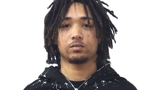 THS Senior Deon Percy joins 1,000‑point club