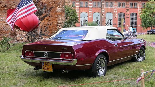 American Cars in the Elbląg's Old Town