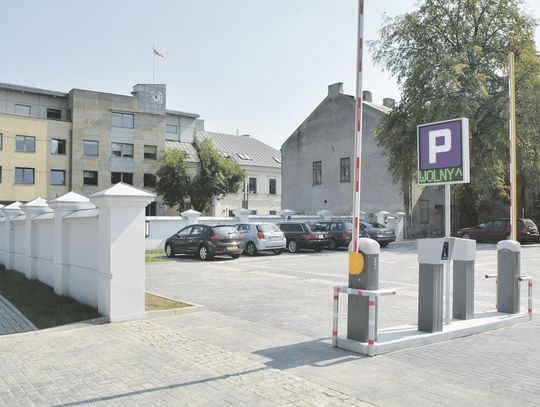 Bialscy radni chcą uchwały o płatnym parkowaniu