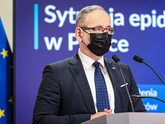 Krótsza kwarantanna i powrót do szkół. Ministrowie ogłosili nowe zasady Krótsza kwarantanna i powrót do szkół. Ministrowie ogłosili nowe zasady