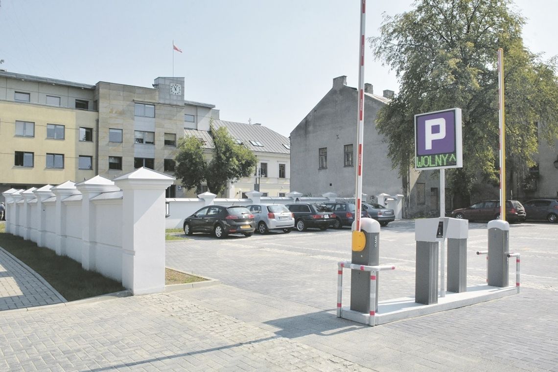 Bialscy radni chcą uchwały o płatnym parkowaniu