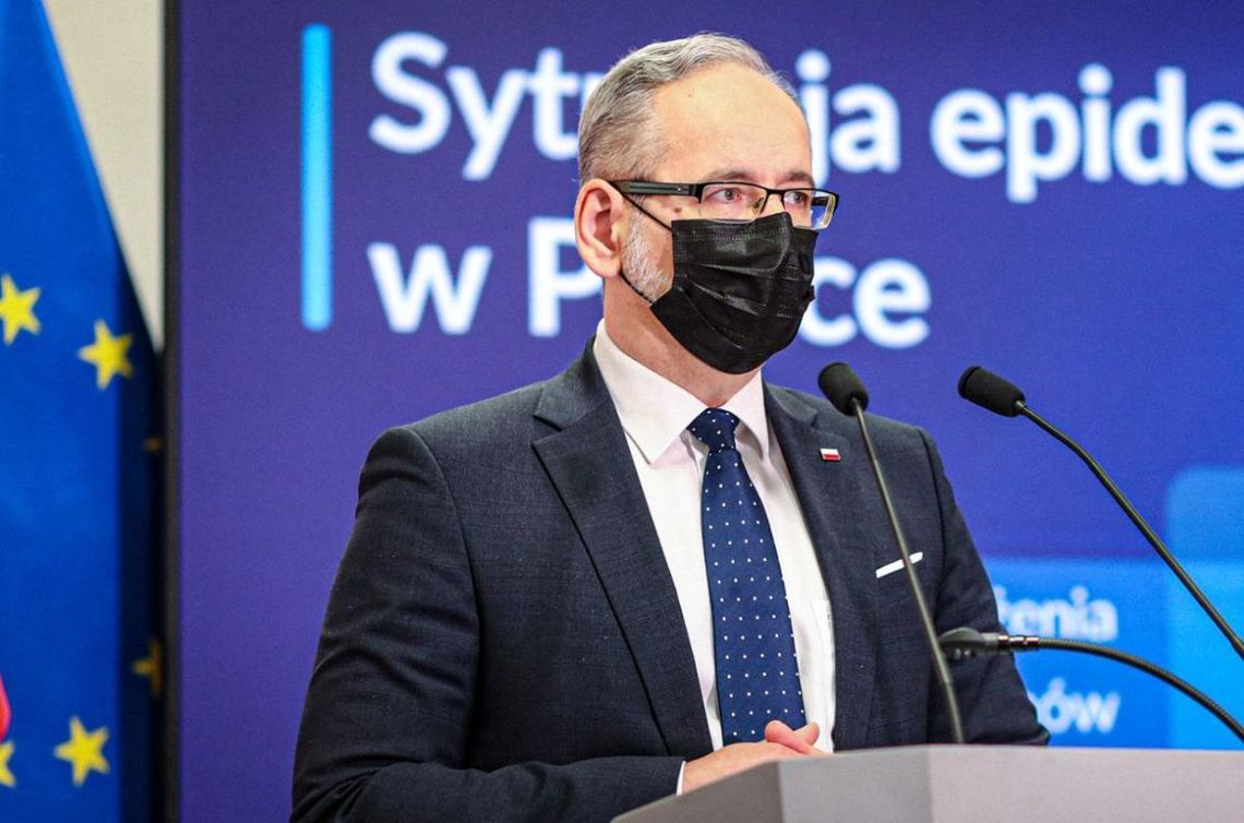 Krótsza kwarantanna i powrót do szkół. Ministrowie ogłosili nowe zasady