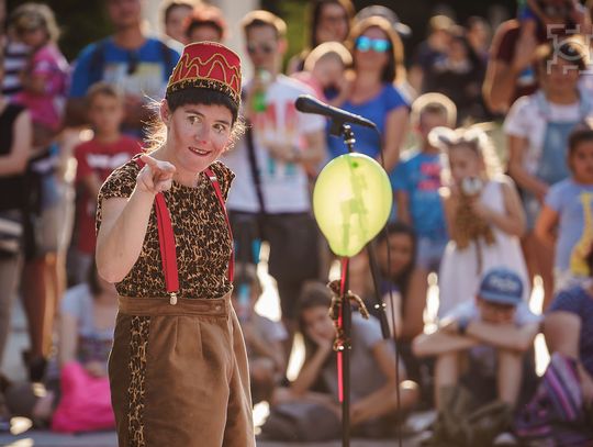 to jest domyślny tytuł całej galerii zdjęć - wyświetlany przy każdym zdjęciu