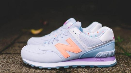 Sportowe buty dla pań w najlepszym stylu