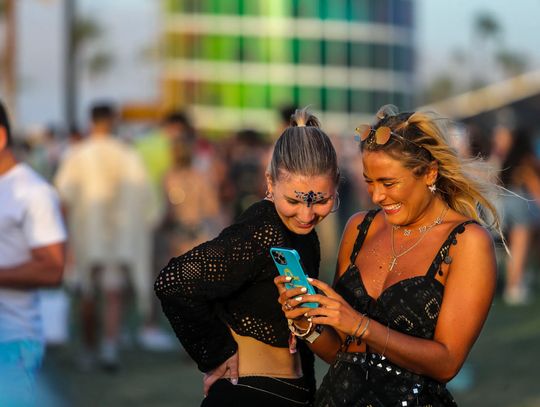 Coachella festival 2022: Top 10 fashion trends, from neon to crochet and bucket hats