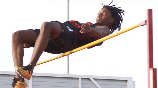 Brown Ties For 17th in Class 2A State High Jump