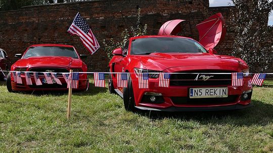 American Cars in the Elbląg's Old Town American Cars in the Elbląg's Old Town