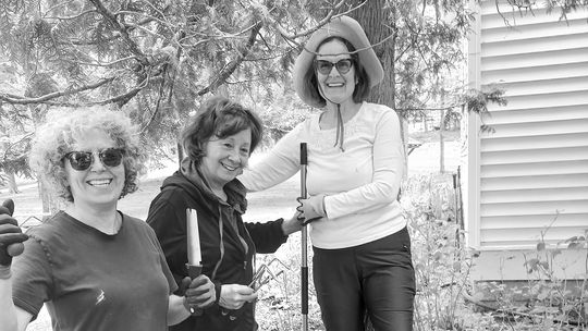 GL Woman’s Club readies chapel